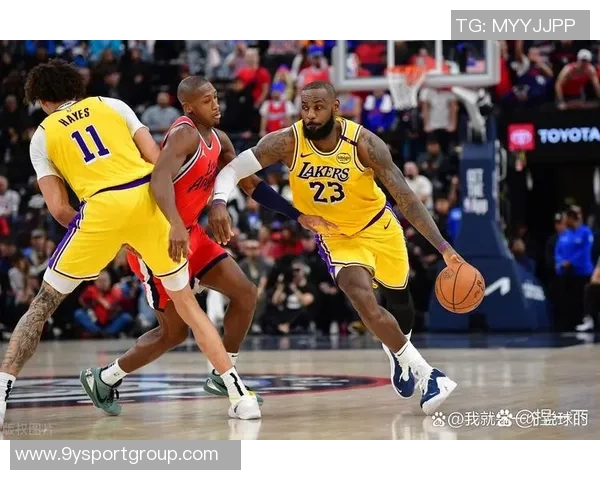 浓眉强调激励克里斯蒂投篮甚至对他不投感到生气